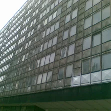 čistenie hliníkových fasád Praha 9 Karlín